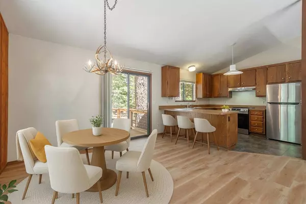 14094 Saint Croix Way, Truckee, CA 96161