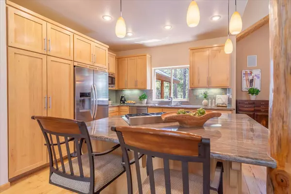 14596 Swiss Lane, Truckee, CA 96161