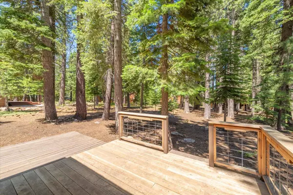 14094 Saint Croix Way, Truckee, CA 96161