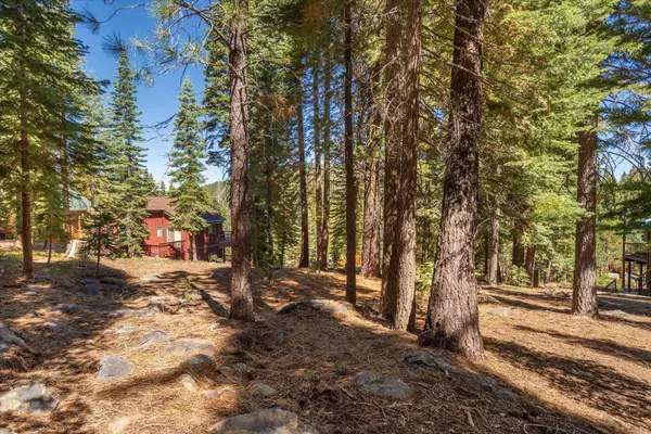 14007 Pathway Avenue, Truckee, CA 96161