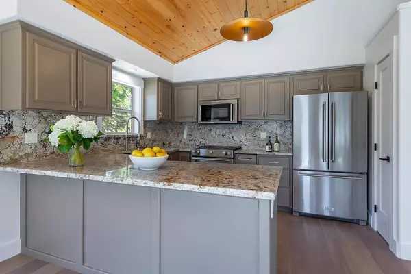 14750 Slalom Way, Truckee, CA 96161