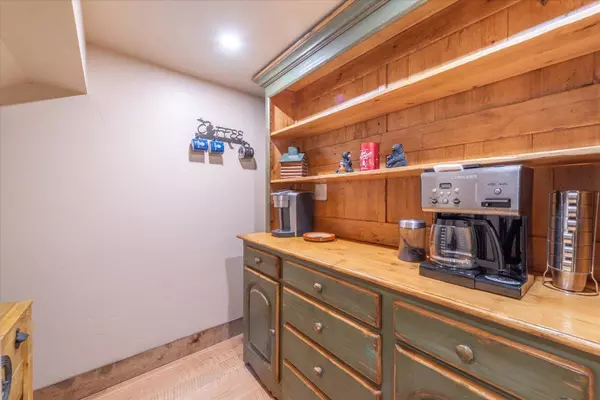 11024 Parkland Drive, Truckee, CA 96161