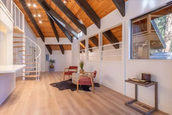 11030 Bolzano Way, Truckee, CA 96161