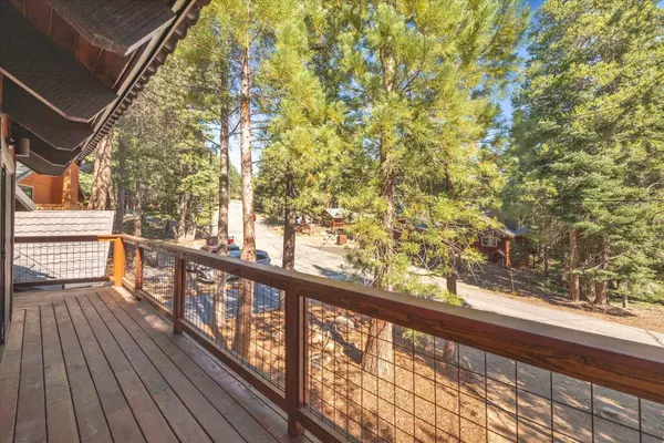 11030 Bolzano Way, Truckee, CA 96161