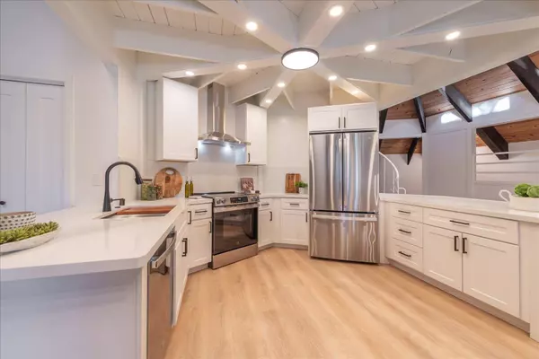 11030 Bolzano Way, Truckee, CA 96161