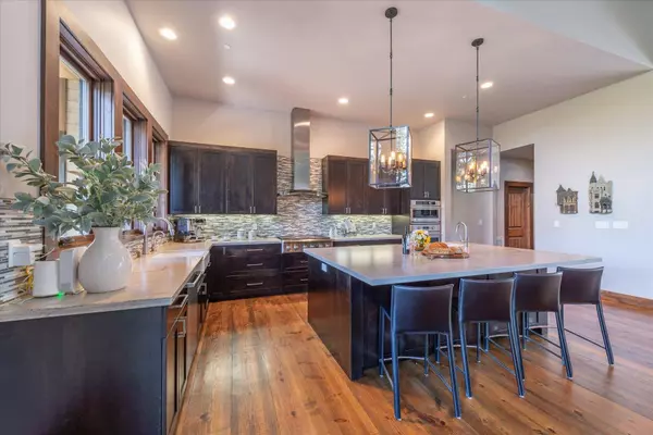 11102 Meek Court, Truckee, CA 96161