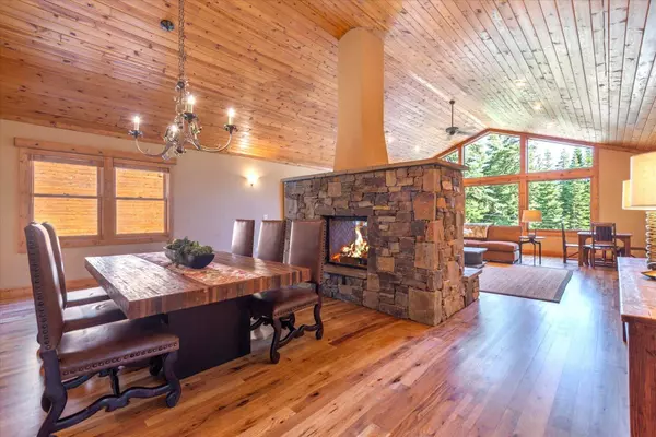 13701 Hansel Avenue, Truckee, CA 96161