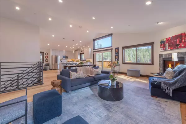 11529 Zermatt Drive, Truckee, CA 96161-6555