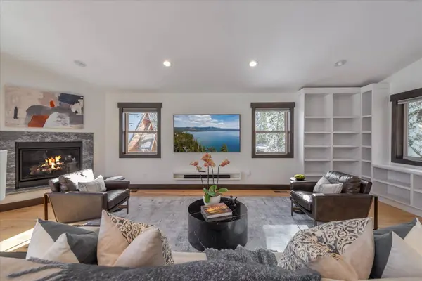 11529 Zermatt Drive, Truckee, CA 96161-6555