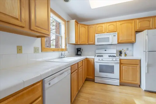 11870 Muhlebach Way #1, Truckee, CA 96161