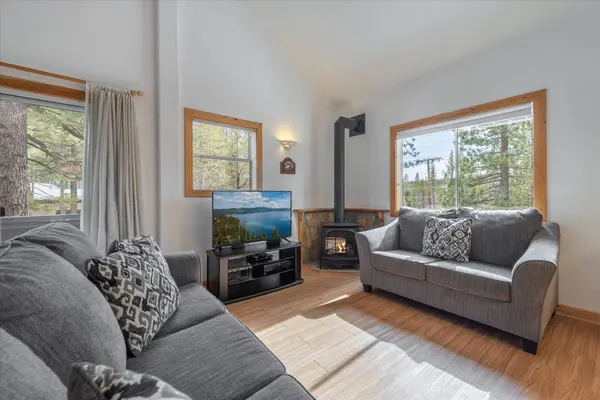 11870 Muhlebach Way #1, Truckee, CA 96161