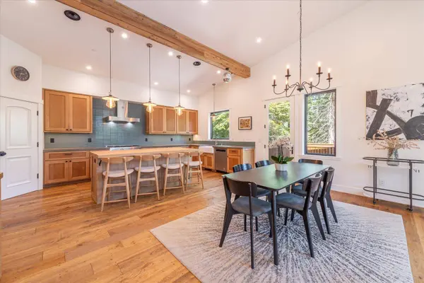 10947 Zermatt Drive, Truckee, CA 96161