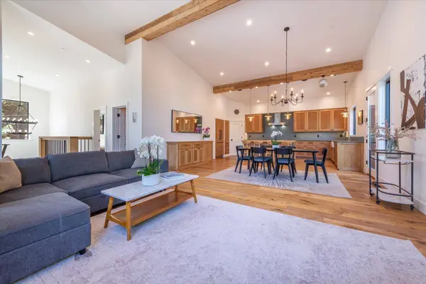 10947 Zermatt Drive, Truckee, CA 96161