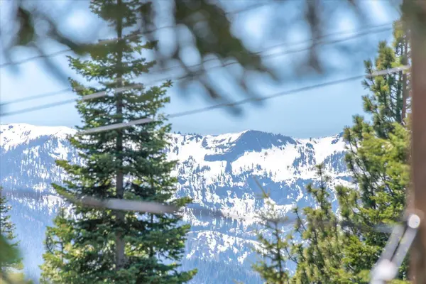 11499 Sitzmark Way, Truckee, CA 96161-0000