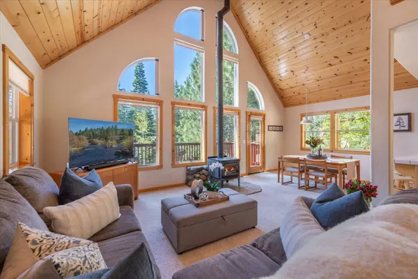 11499 Sitzmark Way, Truckee, CA 96161-0000