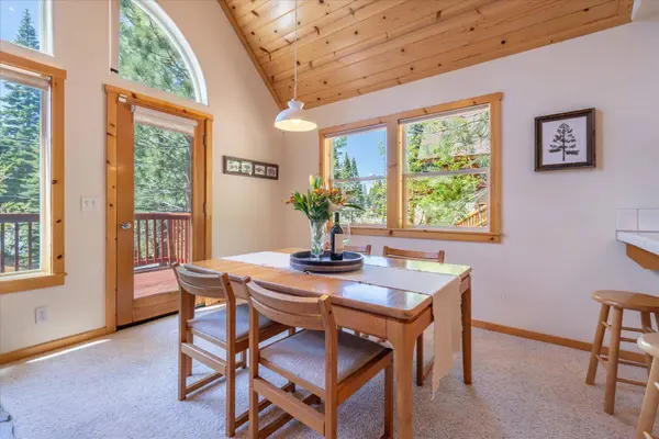 11499 Sitzmark Way, Truckee, CA 96161-0000