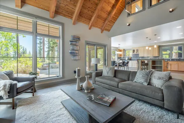 10795 Passage Place, Truckee, CA 96161