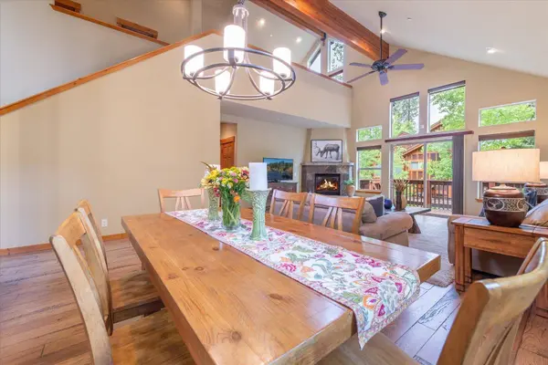 10364 Winter Creek Loop, Truckee, CA 96161-0000