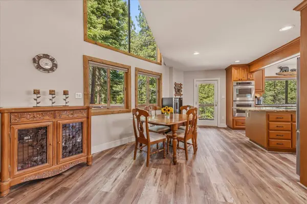 11442 Chalet Road, Truckee, CA 96161-0000