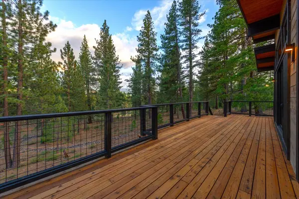 11417 China Camp Road, Truckee, CA 96161