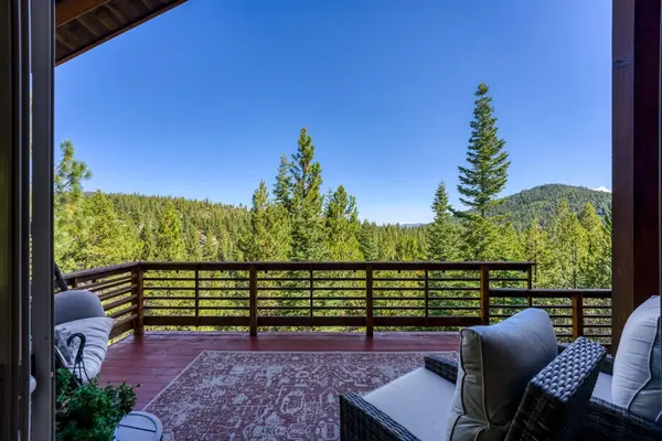 13141 Hillside Drive, Truckee, CA 96161-0000