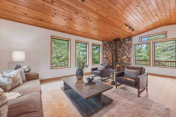 12721 Pinnacle Loop, Truckee, CA 96161-0000