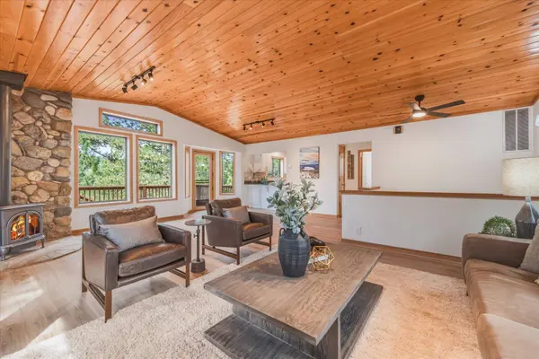 12721 Pinnacle Loop, Truckee, CA 96161-0000