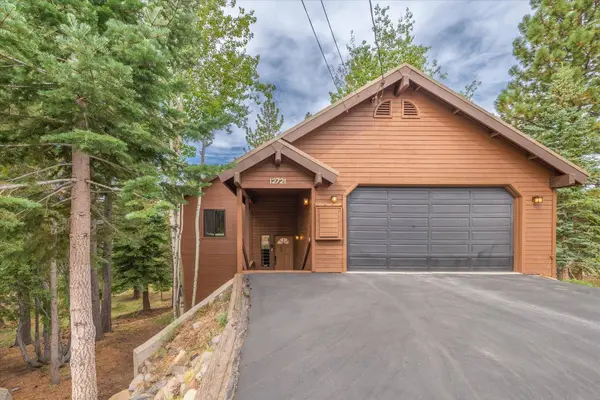 12721 Pinnacle Loop