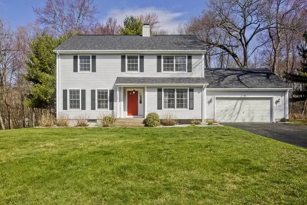 128 Roosevelt Ave, Agawam, MA 01030