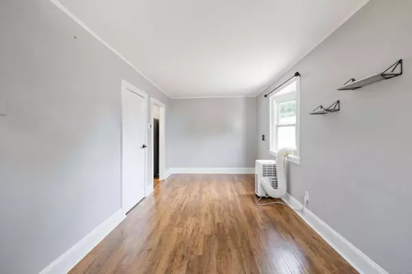 10 Brainard Road, Enfield, CT 06082