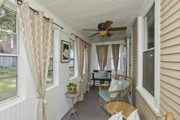 27 Goodwin St, Springfield, MA 01151