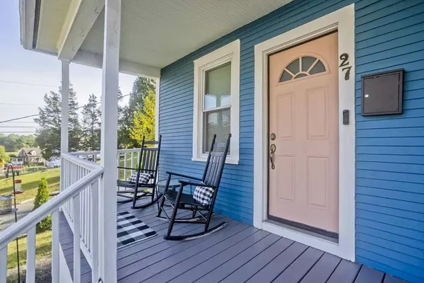 27 Goodwin St, Springfield, MA 01151