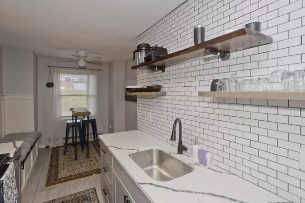 18 Cranberry Hollow #18, Enfield, CT 06082