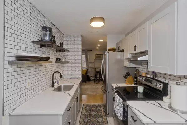 18 Cranberry Hollow #18, Enfield, CT 06082