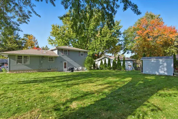 2326 16th AVE NW, Rochester, MN 55901