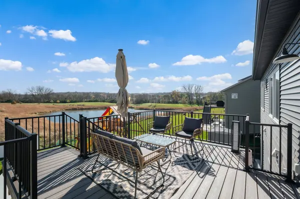 1962 Hadley Hills DR NE, Rochester, MN 55906