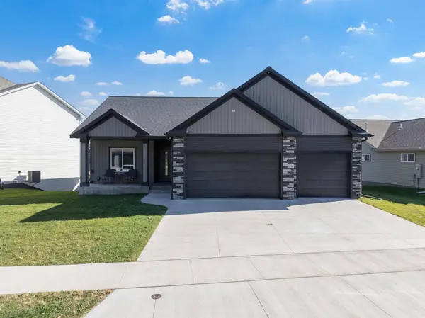 1962 Hadley Hills DR NE, Rochester, MN 55906