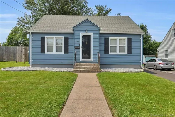 352 Oak Street, New Britain, CT 06051