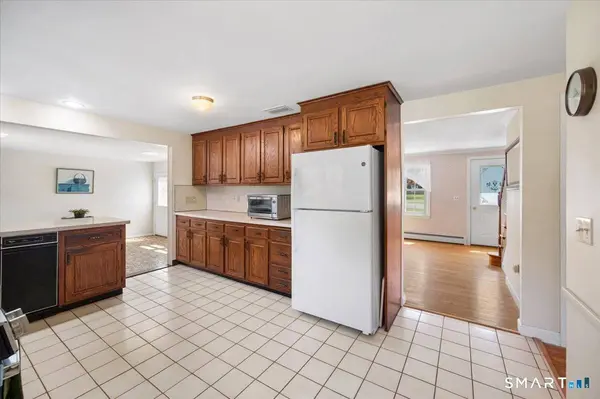 74 Rye Street, East Windsor, CT 06016