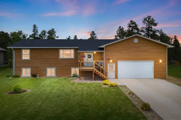 1385 Otter Road, Sturgis, SD 57785