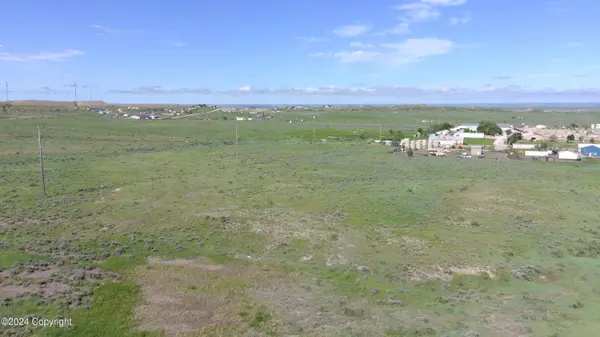 Lot 2 Horseshoe Ridge, Newcastle, WY 82701