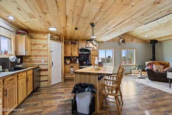 5111 U.S. 16, Newcastle, WY 82701