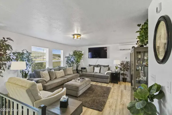 3326 Latigo Street, Newcastle, WY 82701