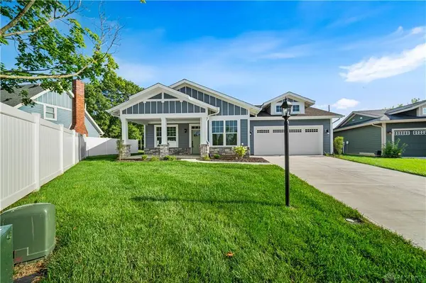10015 Charlotte Court