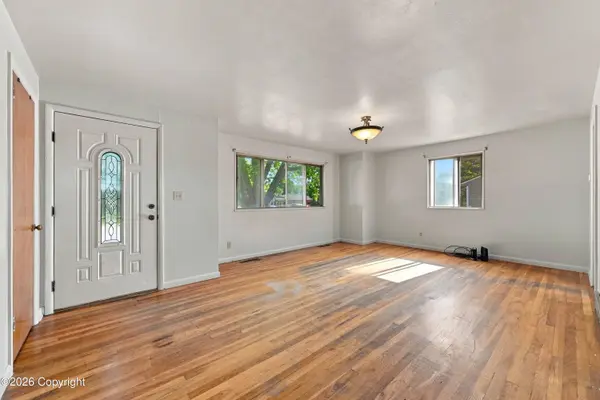 1530 Gray, Newcastle, WY 82701