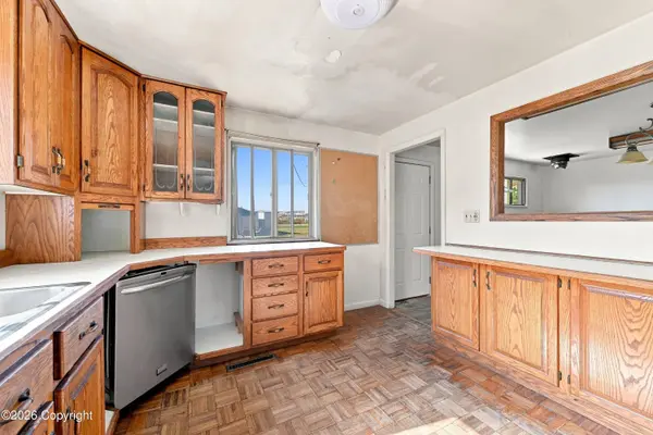 1530 Gray, Newcastle, WY 82701