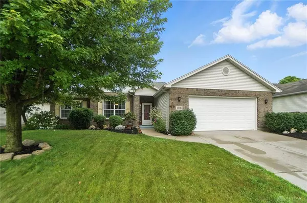 108 Settlers Trail, Englewood, OH 45322