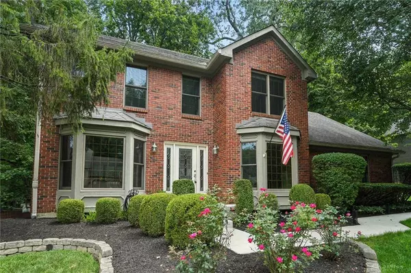 2140 Hillrise Circle, Bellbrook, OH 45305