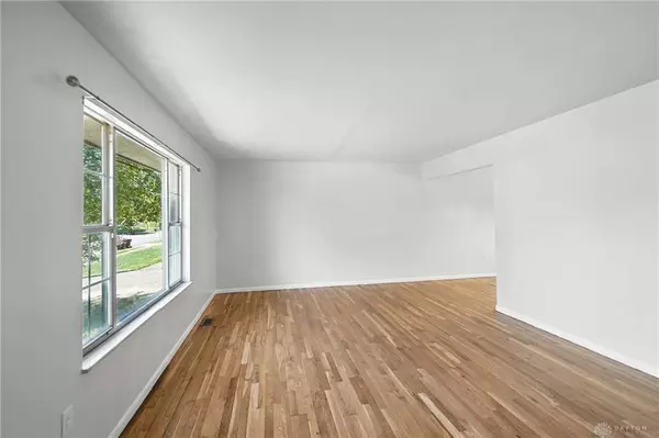 5224 Heatherton Drive, Dayton, OH 45426