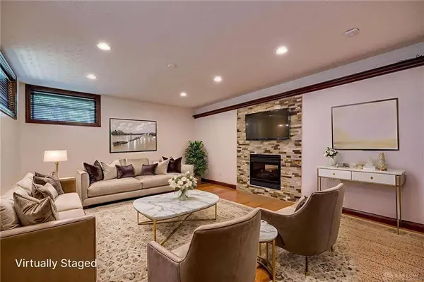 7876 Tall Trees Court, Springboro, OH 45066